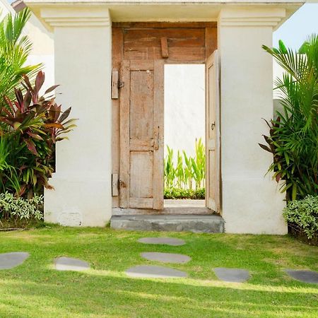 Rara Guesthouse Canggu  Ngoại thất bức ảnh
