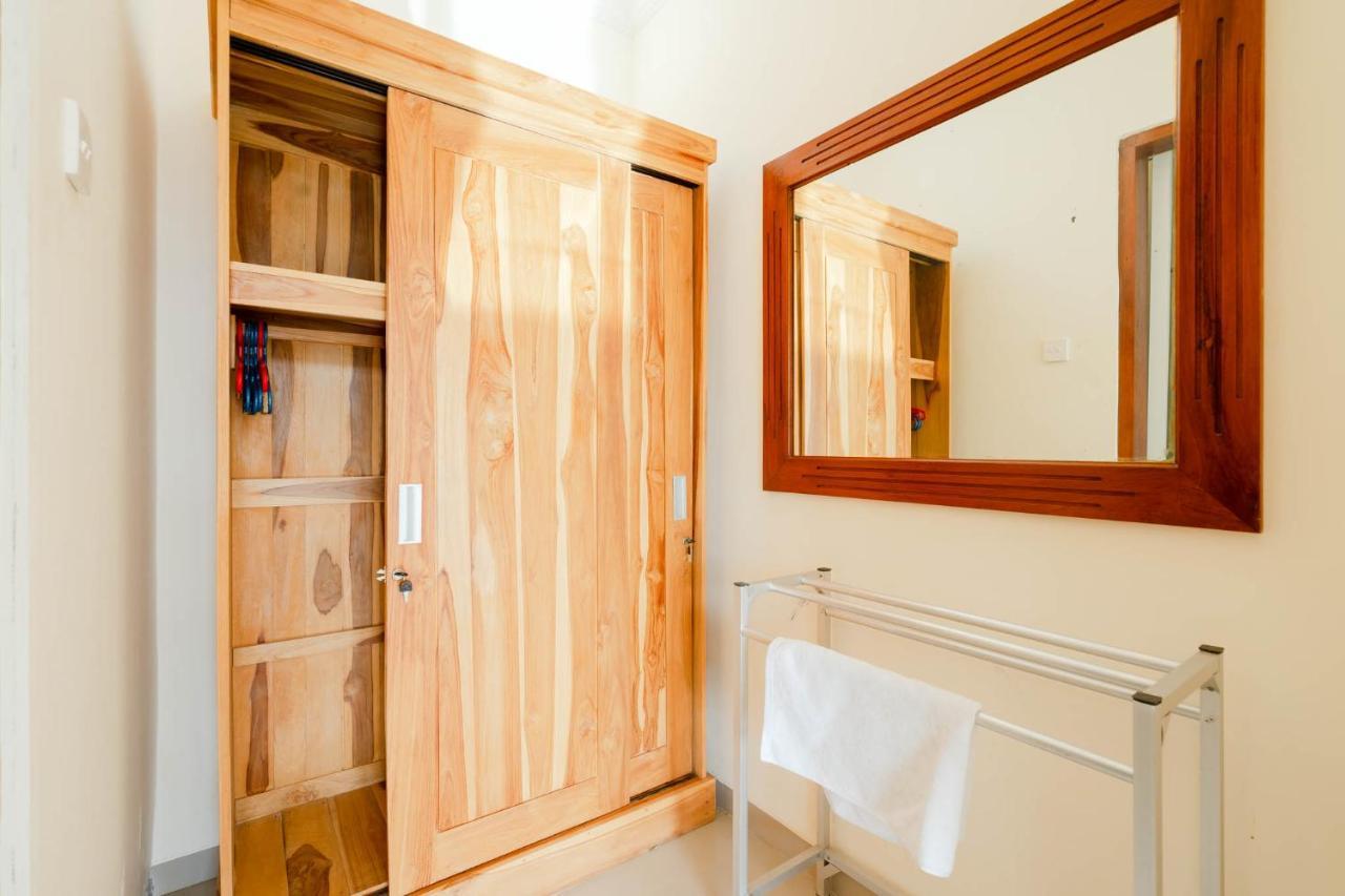 Rara Guesthouse Canggu  Ngoại thất bức ảnh